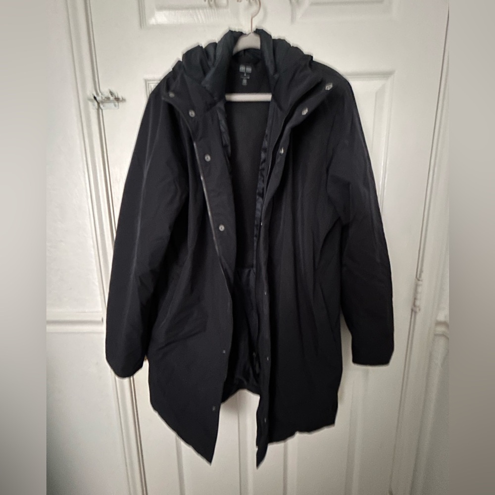 Uniqlo Men's Dark Black Hooded Puffer Parka